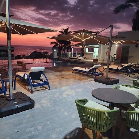 Hotel 39 Jamaica Бухта Монтего Экстерьер фото